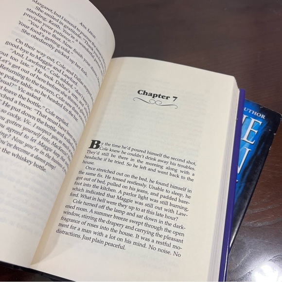 JAYNE ANN KRENTZ & ANNA LEIGH. 2 Hardbound Romance Novel Books - Picture 6 of 7